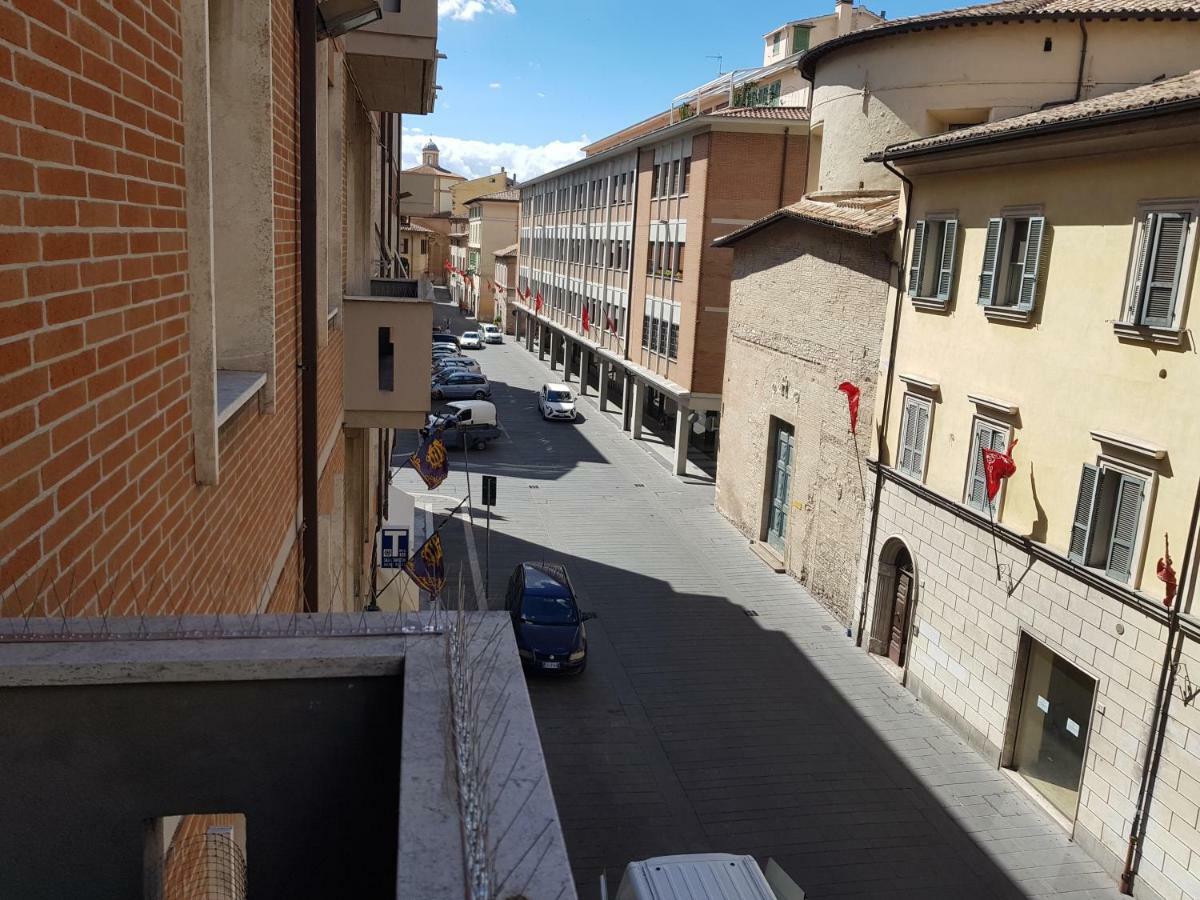 Affittacamere Umberto I Foligno Extérieur photo